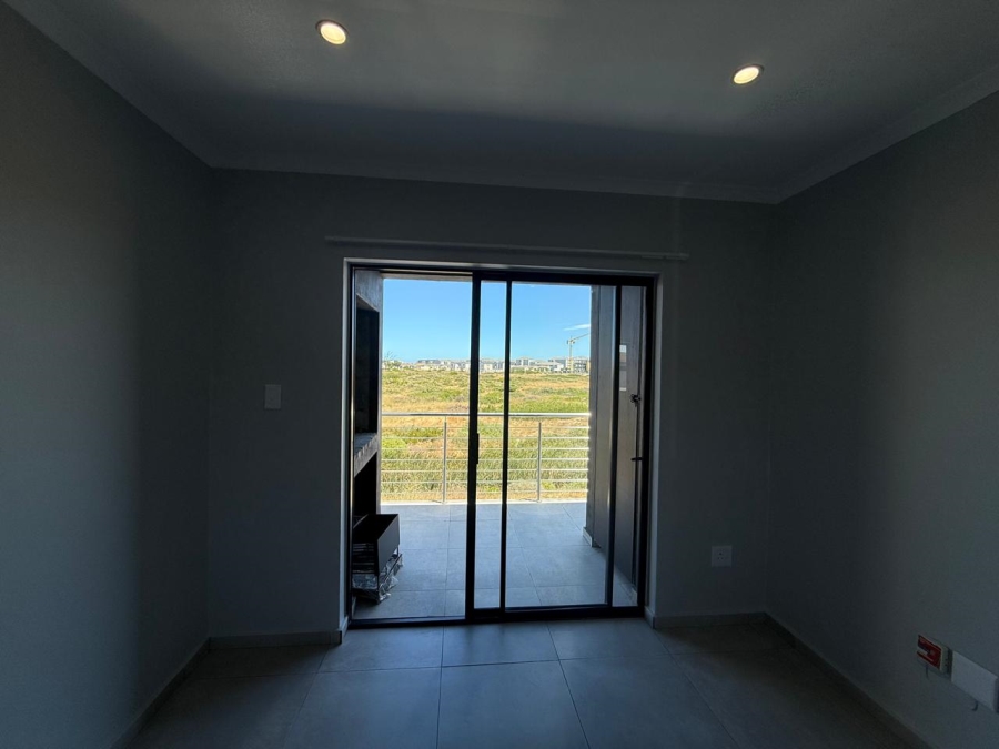 2 Bedroom Property for Sale in Parklands East Western Cape